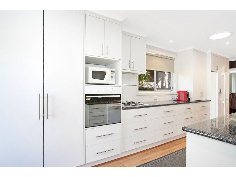 8 Orchid Avenue, Warrnambool VIC 3280