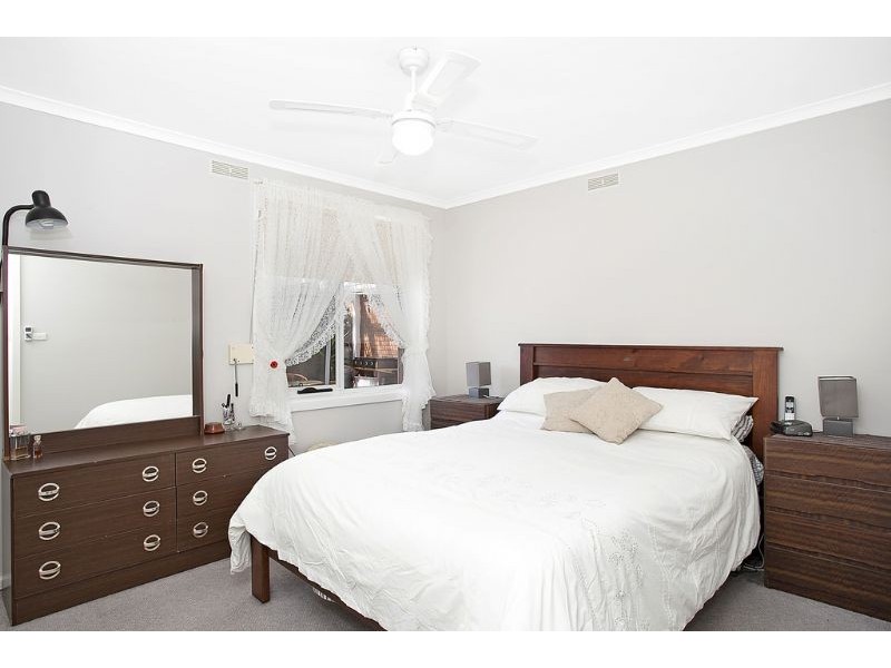 8 Orchid Avenue, Warrnambool VIC 3280