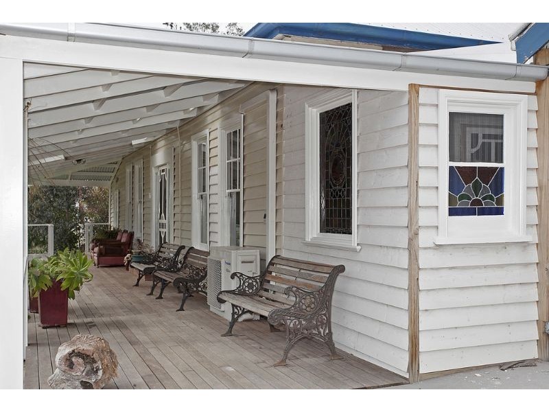 1431 Hamilton  Highway, Hexham VIC 3273