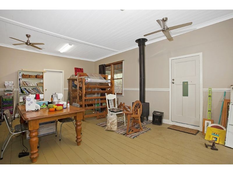 1431 Hamilton  Highway, Hexham VIC 3273