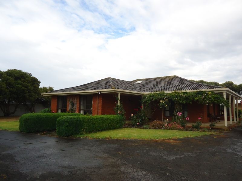 87 Albert Road, Port Fairy VIC 3284