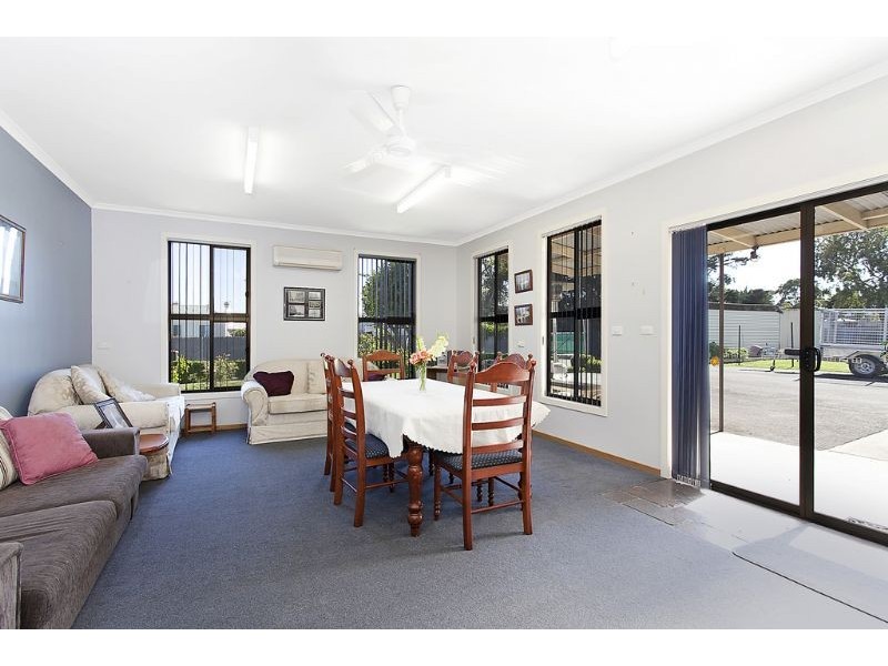 18 Thompson Street, Terang VIC 3264