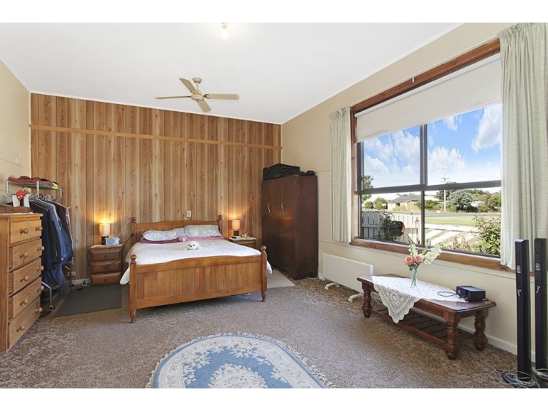 18 Thompson Street, Terang VIC 3264