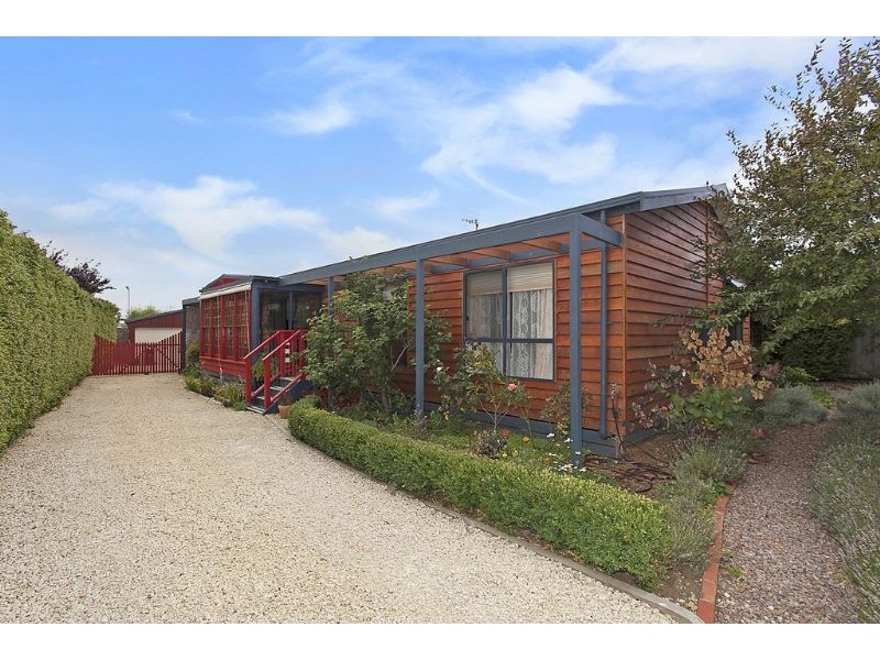 2 Sadler Court, Allansford VIC 3277