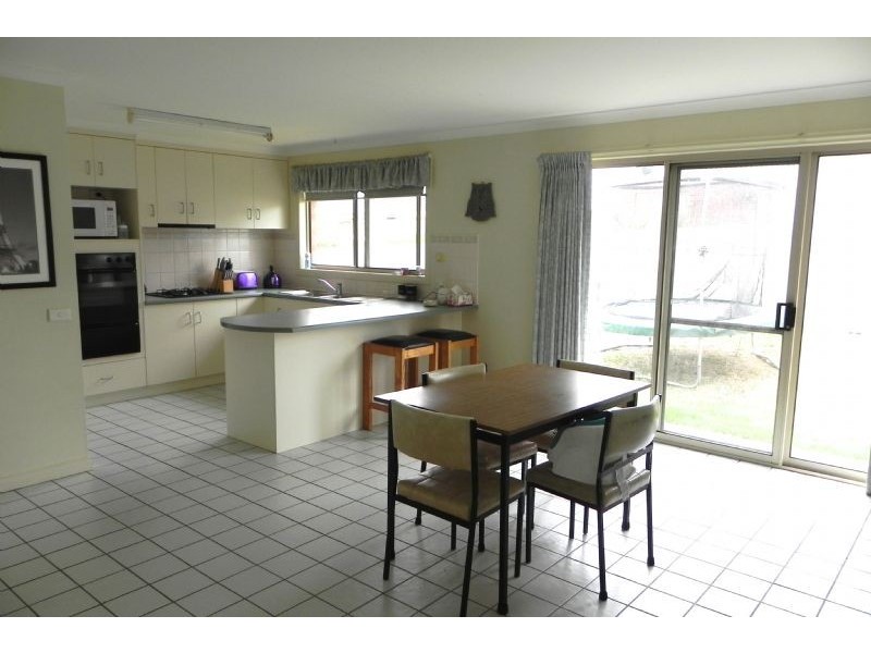 43 Baileyana Drive, Warrnambool VIC 3280