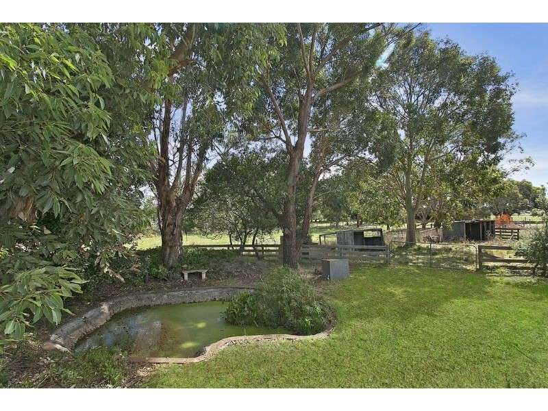 4 Stauntons Lane, Koroit VIC 3282