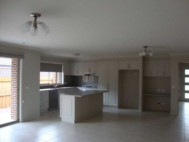 16 Hoki Street, Warrnambool VIC 3280