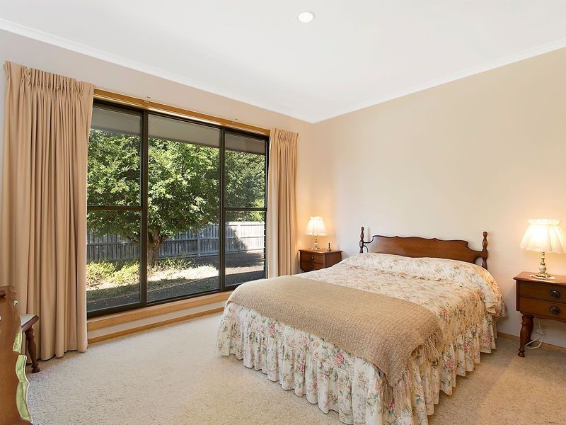 73 Wollaston Road, Warrnambool VIC 3280