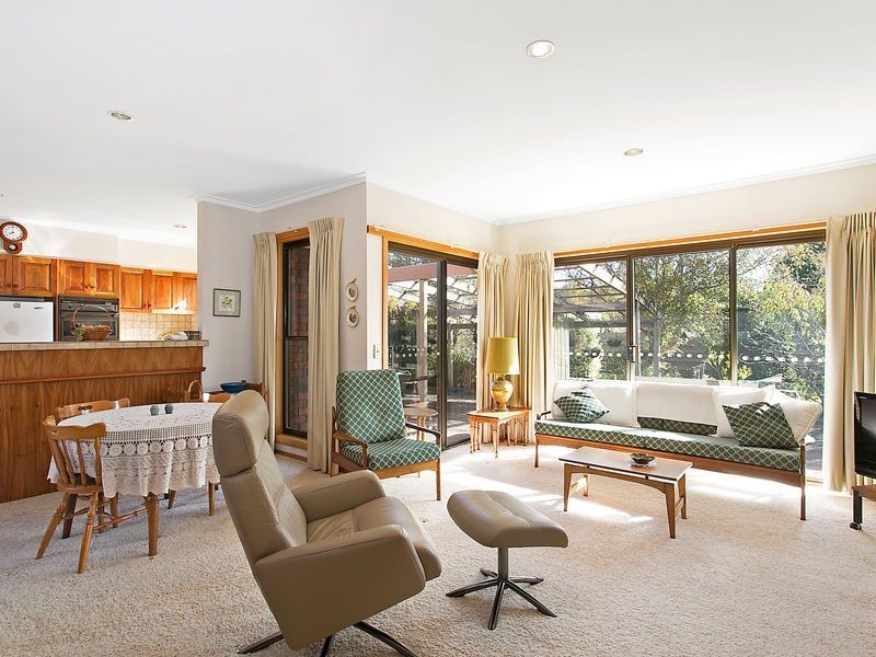 73 Wollaston Road, Warrnambool VIC 3280