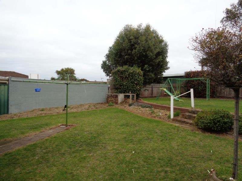 11 Carolyn Crescent, Warrnambool VIC 3280