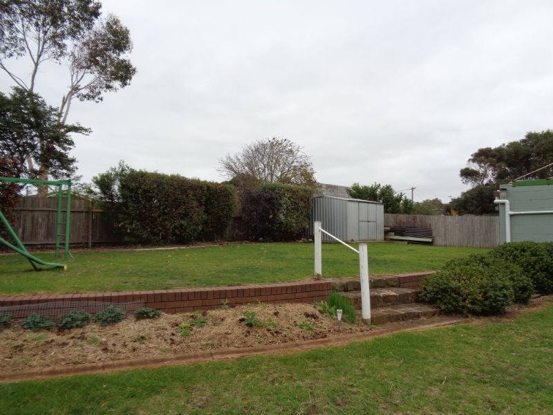 11 Carolyn Crescent, Warrnambool VIC 3280
