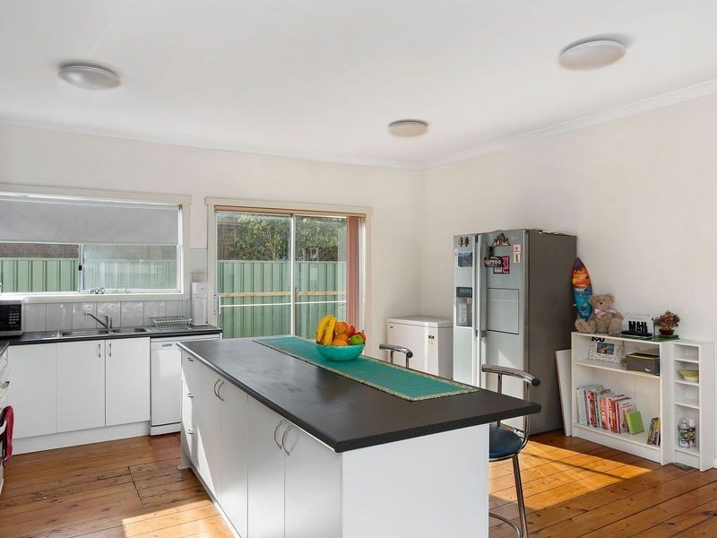 231 Russell Street, Dennington VIC 3280
