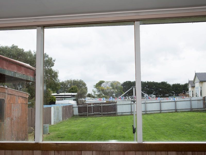 231 Russell Street, Dennington VIC 3280