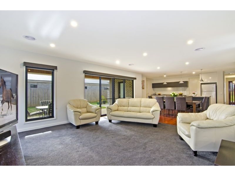 11 Spring Garden Drive, Warrnambool VIC 3280
