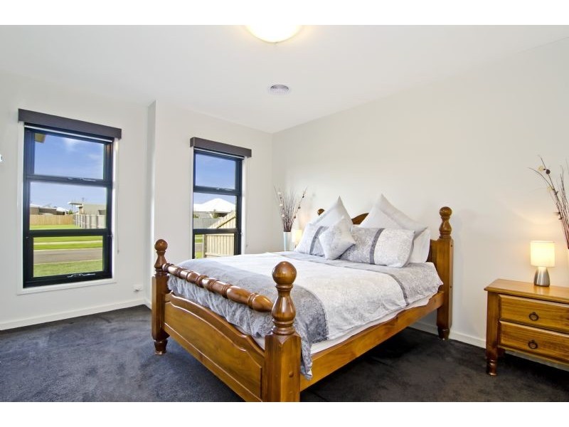 11 Spring Garden Drive, Warrnambool VIC 3280