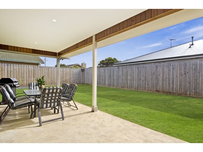 11 Spring Garden Drive, Warrnambool VIC 3280