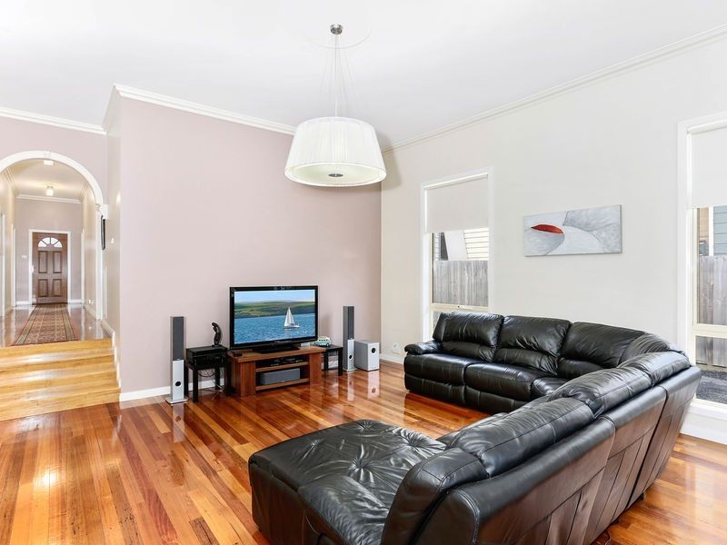 7 Birdwood Avenue, Warrnambool VIC 3280