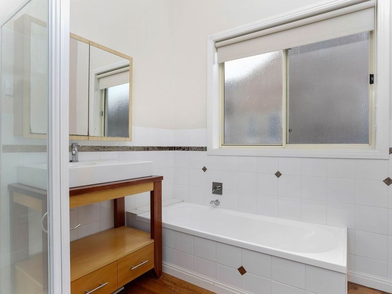 7 Birdwood Avenue, Warrnambool VIC 3280