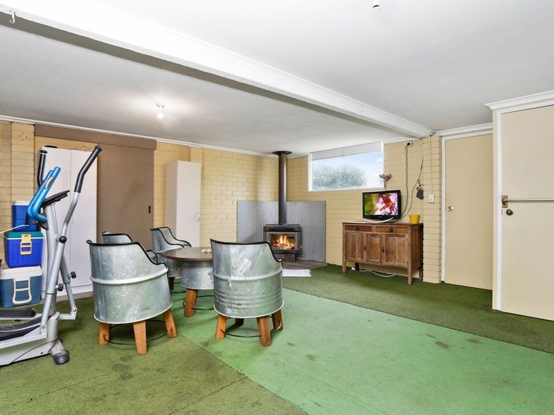 2 Glenview Drive, Warrnambool VIC 3280