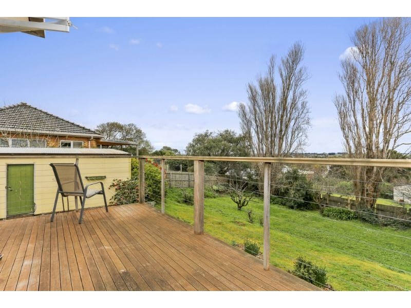 16 Wildwood Crescent, Warrnambool VIC 3280