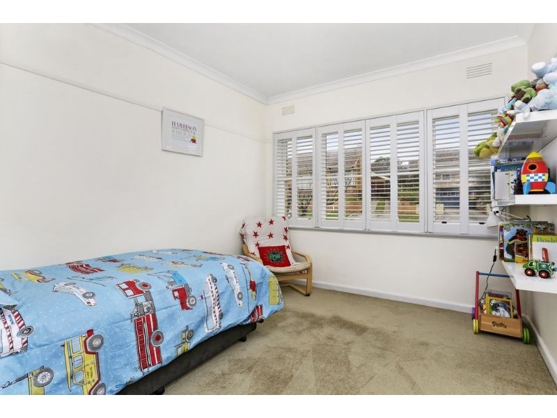 16 Wildwood Crescent, Warrnambool VIC 3280