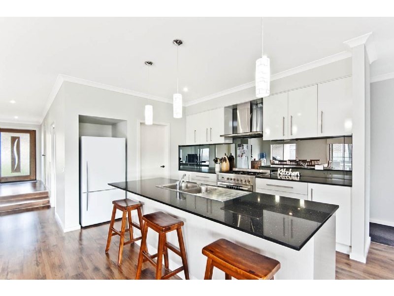 35 Dennington Rise, Dennington VIC 3280