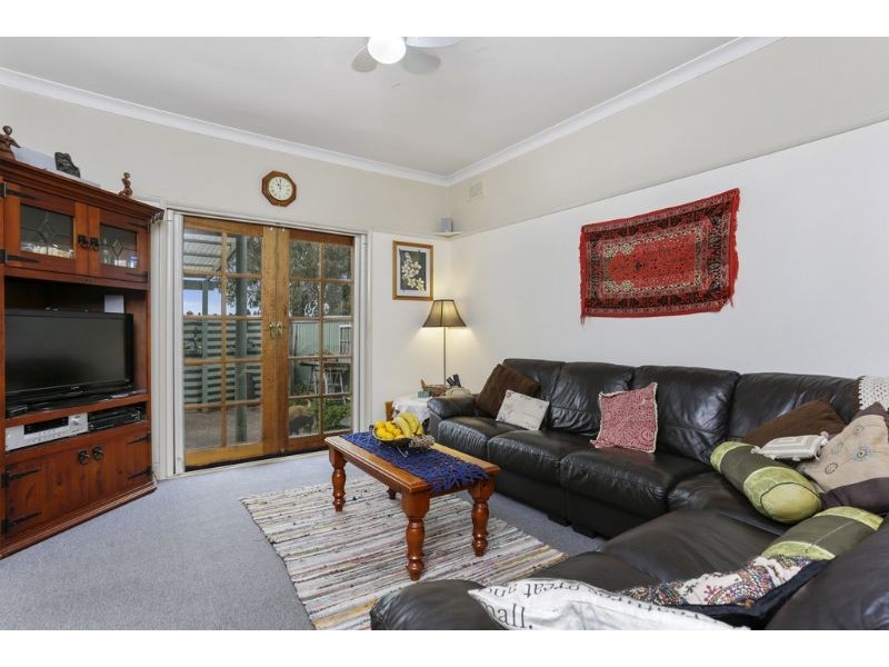 18 Manifold Street, Woolsthorpe VIC 3276