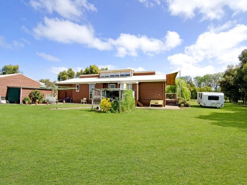 84 Scotts Road, Crossley VIC 3283