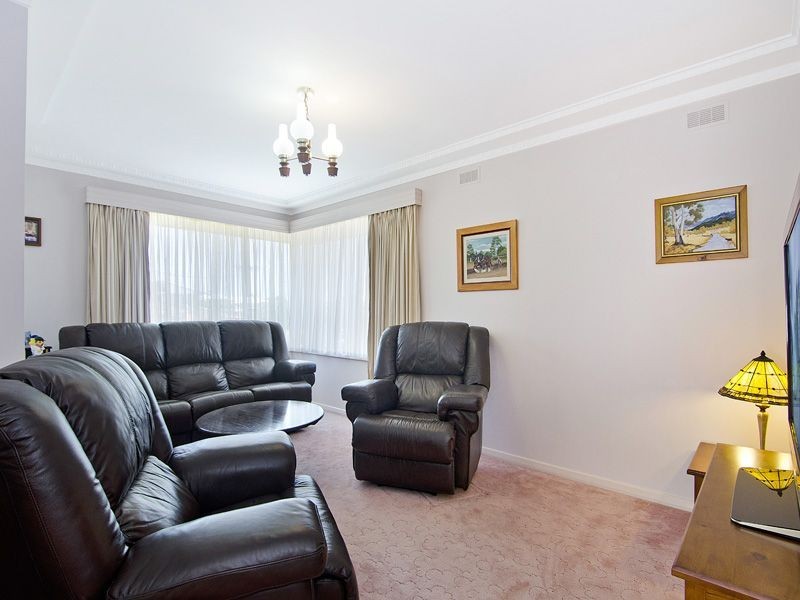 15 Floral Place, Warrnambool VIC 3280