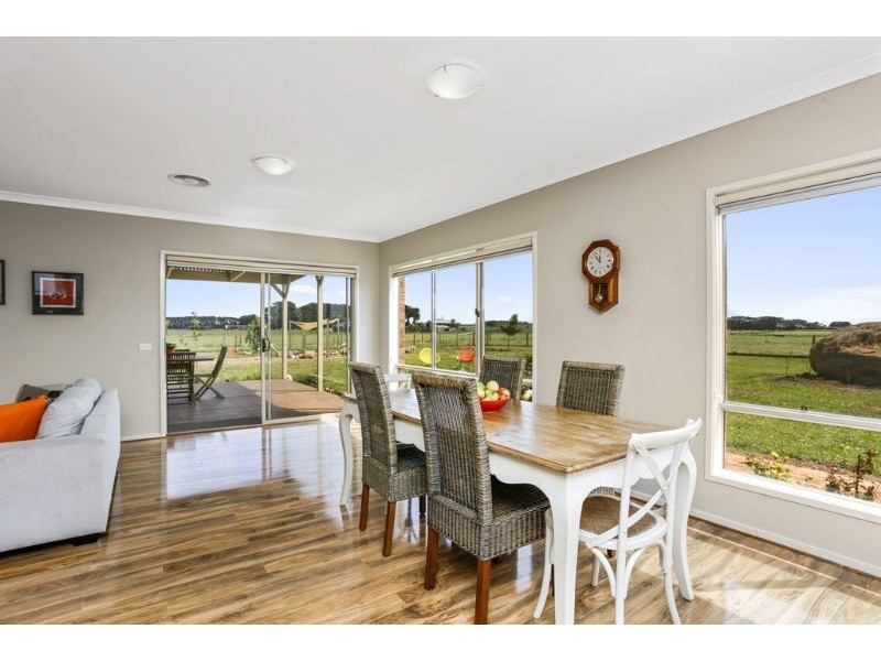 15 O’Keefes Road, Winslow VIC 3281