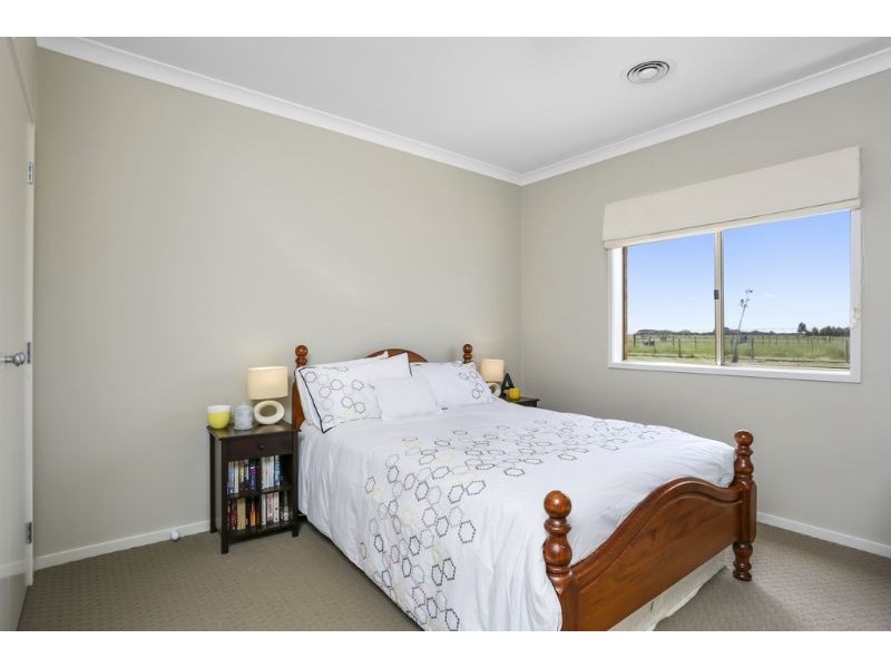 15 O’Keefes Road, Winslow VIC 3281