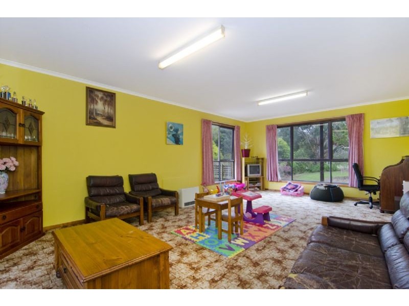 27 Stauntons Lane, Koroit VIC 3282