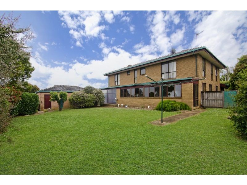 27 Stauntons Lane, Koroit VIC 3282