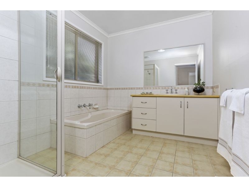 3 Leo Francis Drive, Warrnambool VIC 3280