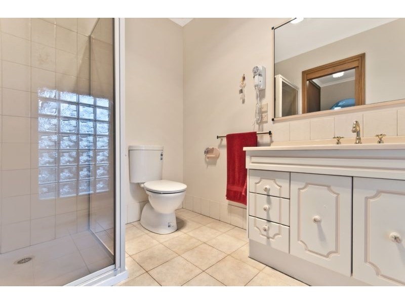 4 Coghlans Road, Warrnambool VIC 3280