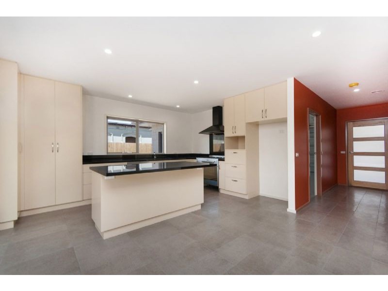 16 Flaxman Street, Warrnambool VIC 3280