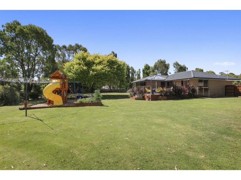 1525 Caramut – Warrnambool Road, Winslow VIC 3281