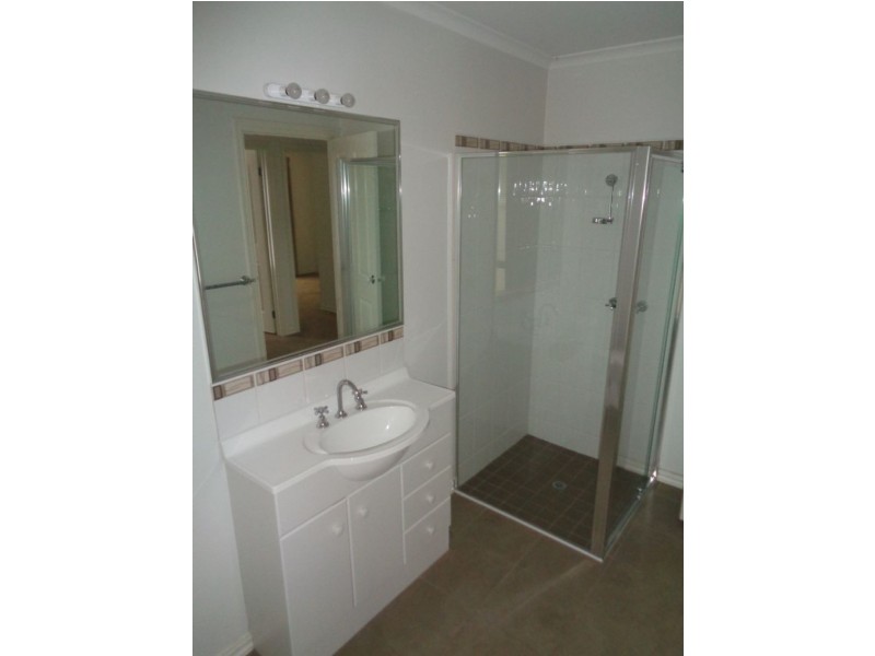 6 Maycarn Court, Warrnambool VIC 3280