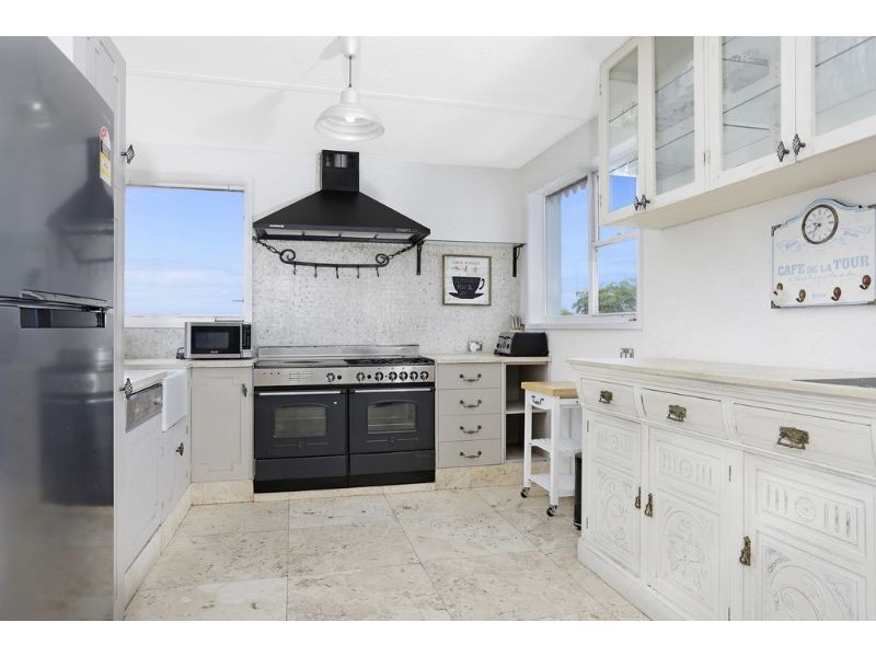 80 Hickford Parade, Warrnambool VIC 3280