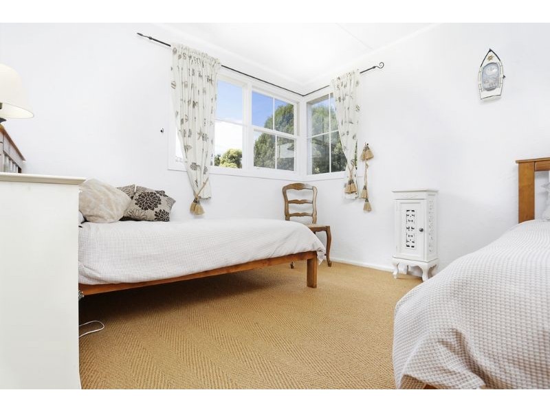 80 Hickford Parade, Warrnambool VIC 3280