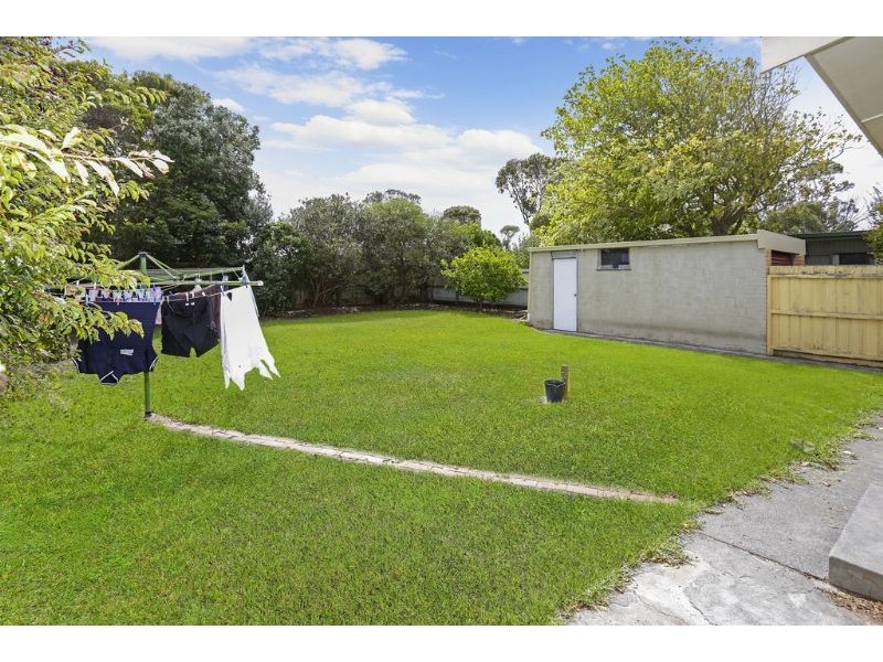 8 Iona Avenue, Warrnambool VIC 3280