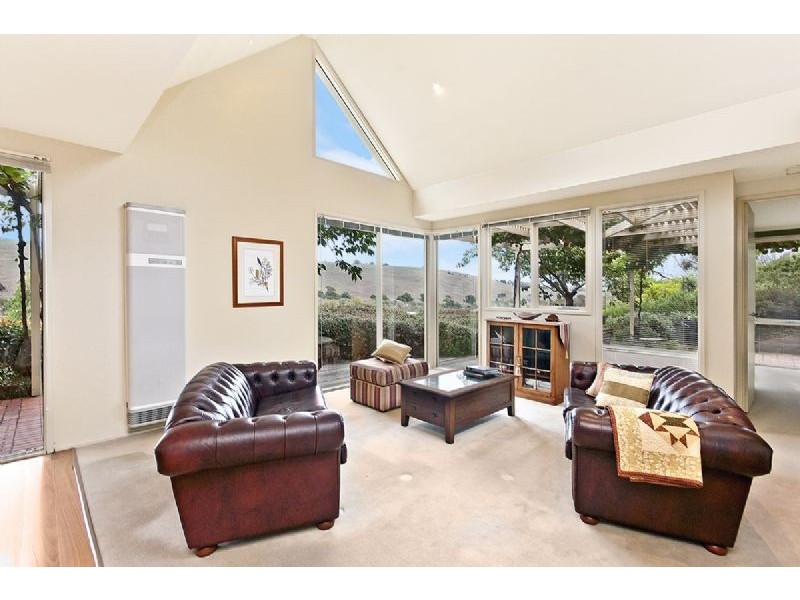 32 DOBSON WAY, Warrnambool VIC 3280