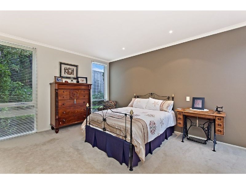 32 DOBSON WAY, Warrnambool VIC 3280