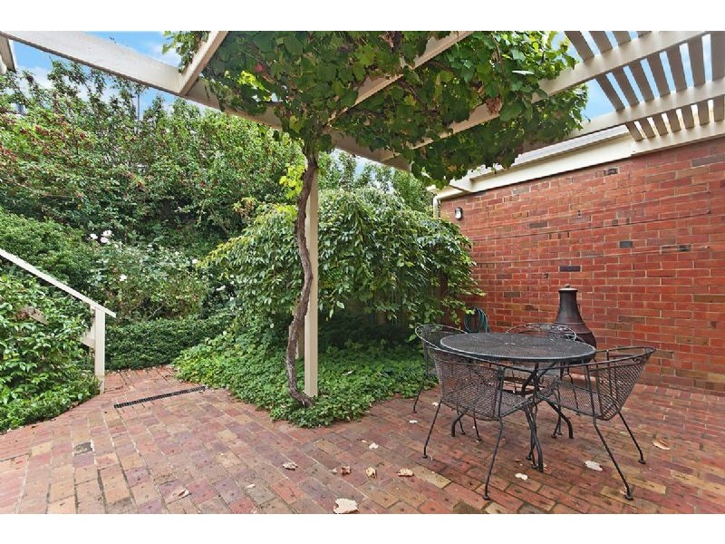 32 DOBSON WAY, Warrnambool VIC 3280