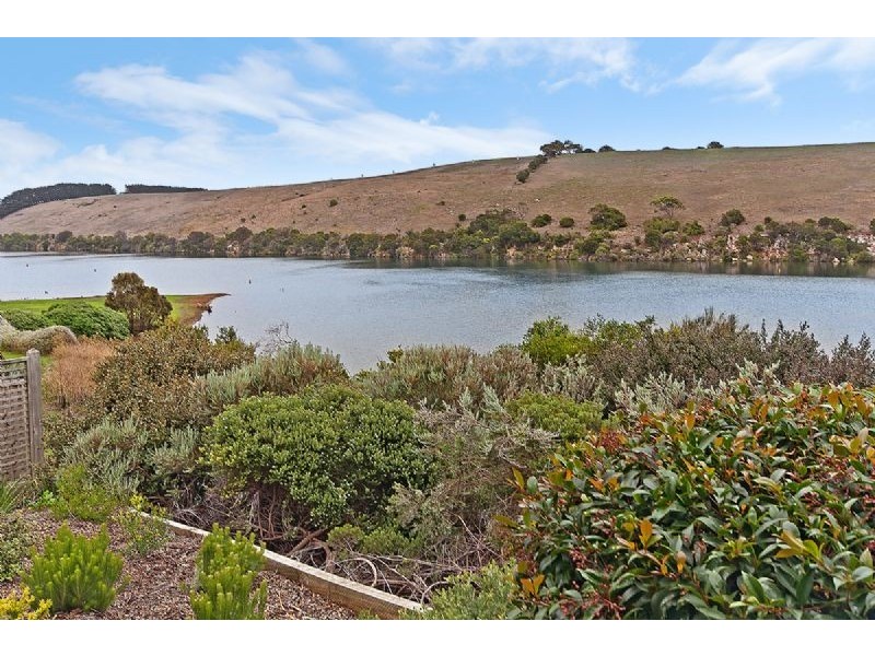 32 DOBSON WAY, Warrnambool VIC 3280