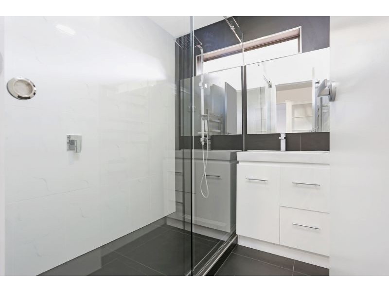 2/18 Verdon Street, Warrnambool VIC 3280