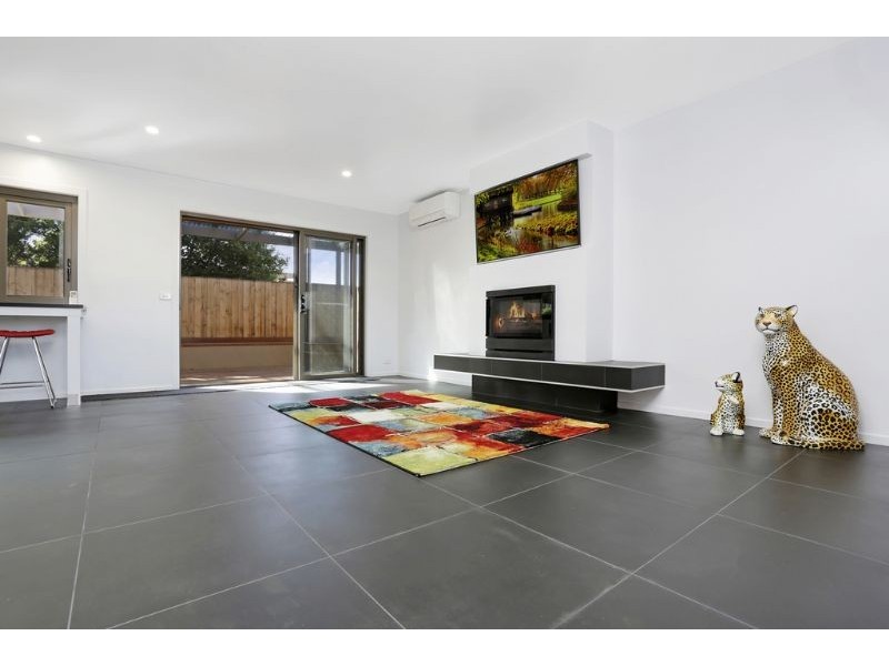 2/18 Verdon Street, Warrnambool VIC 3280