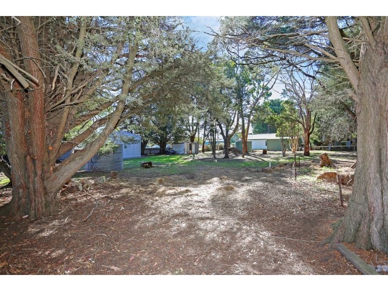 36 Latta Street, Woolsthorpe VIC 3276