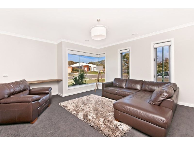 42 Boston Drive, Warrnambool VIC 3280