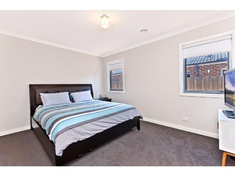 42 Boston Drive, Warrnambool VIC 3280